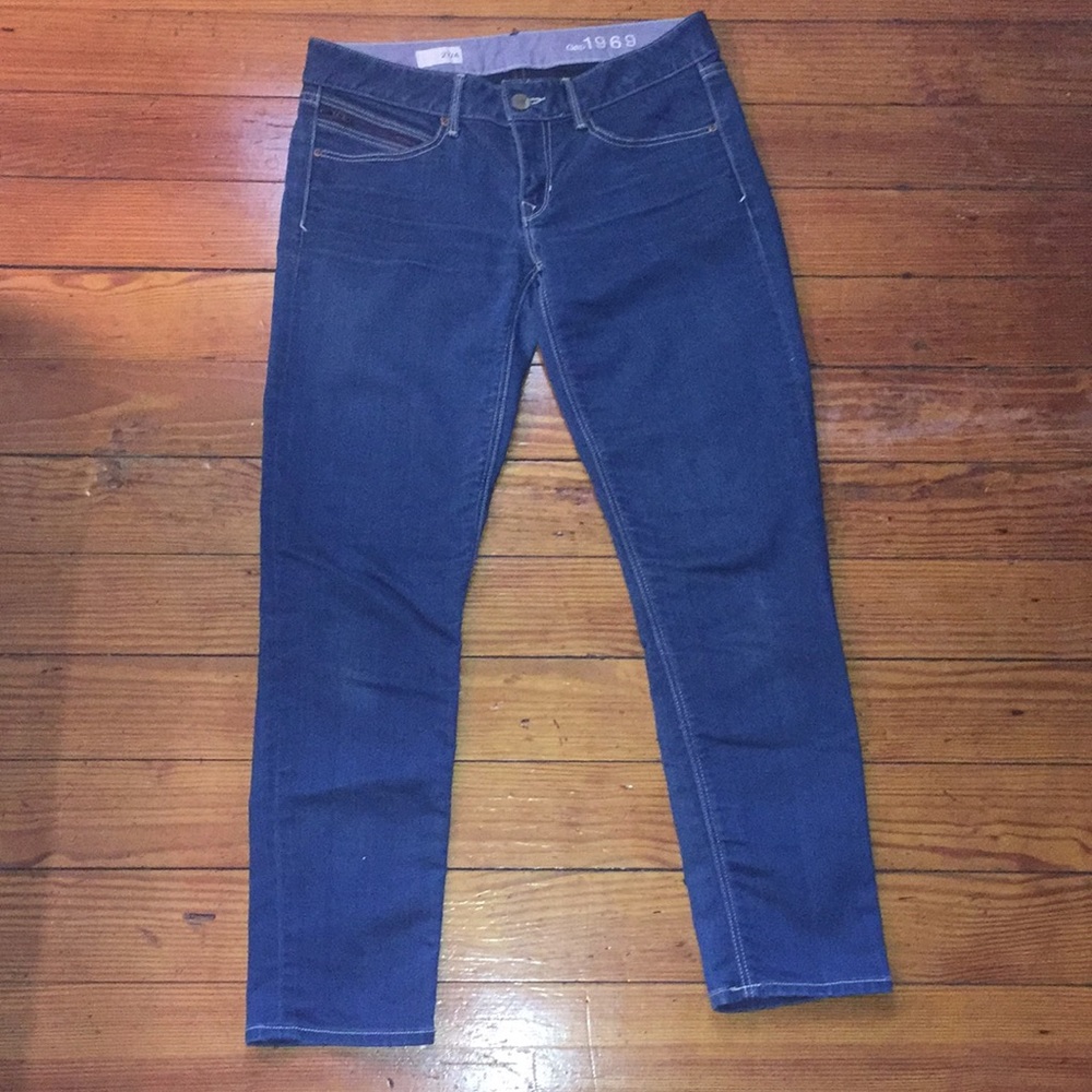 GAP Cropped Mid Rise Skinny Jean